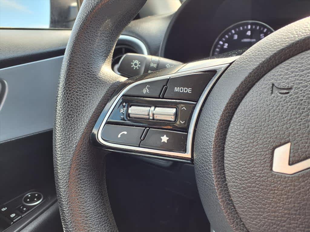 Thumbnail: 2024 Kia Forte - 18