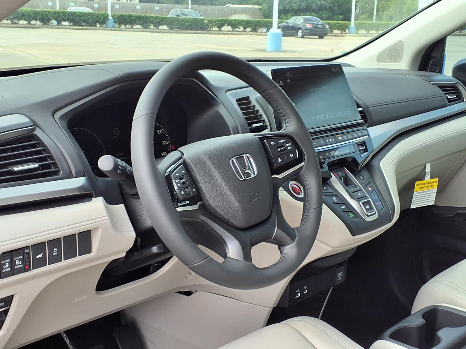Thumbnail: 2026 Honda Odyssey - 2