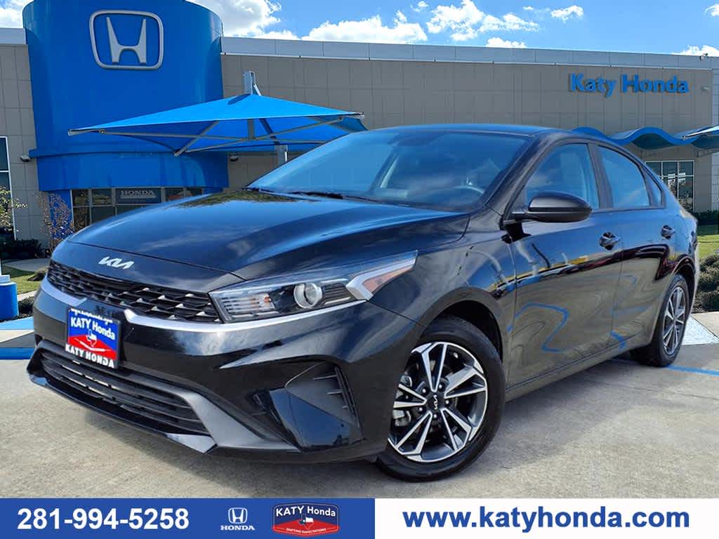 Thumbnail: 2024 Kia Forte - 1