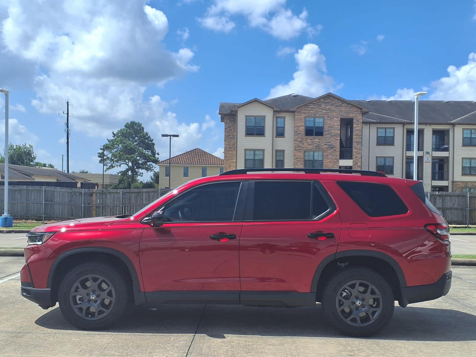 Thumbnail: 2025 Honda Pilot - 4