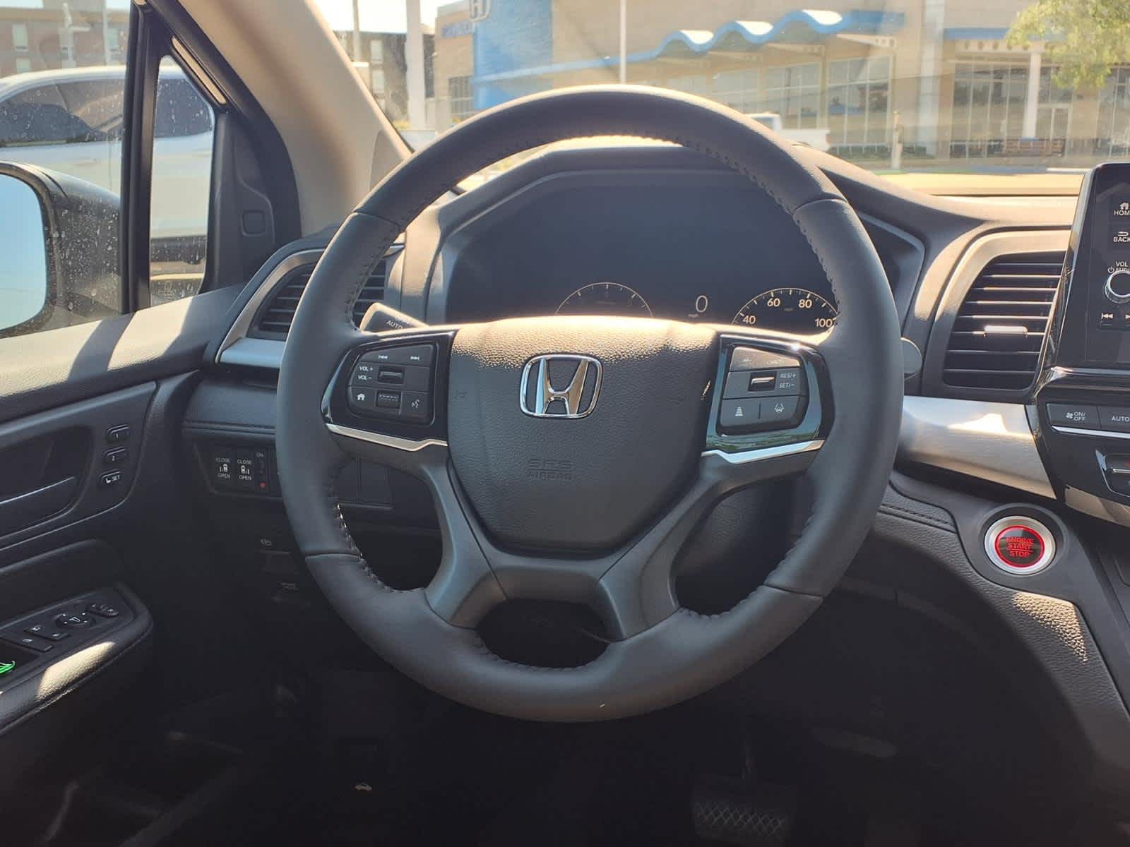 Thumbnail: 2026 Honda Odyssey - 15