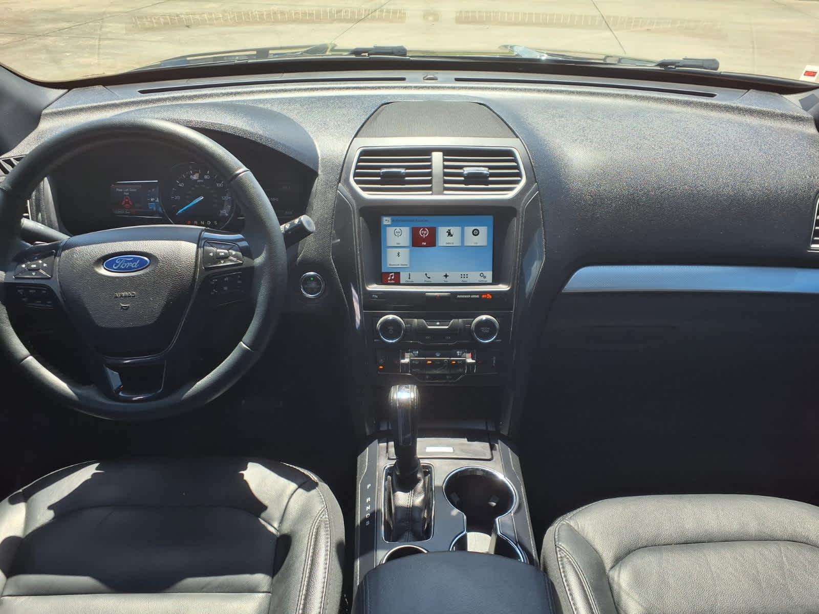 Thumbnail: 2017 Ford Explorer - 10