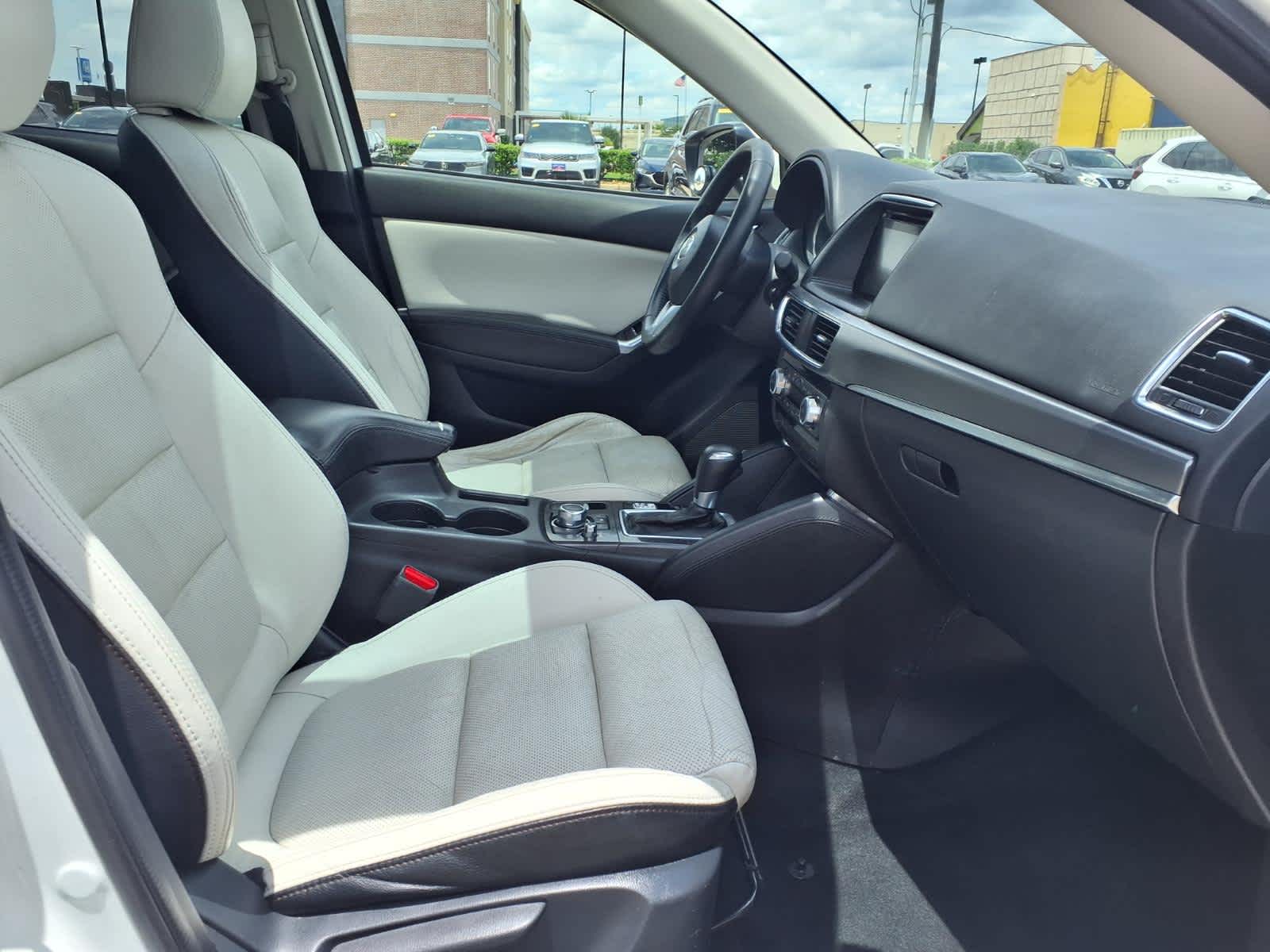 Thumbnail: 2016 Mazda CX-5 - 14