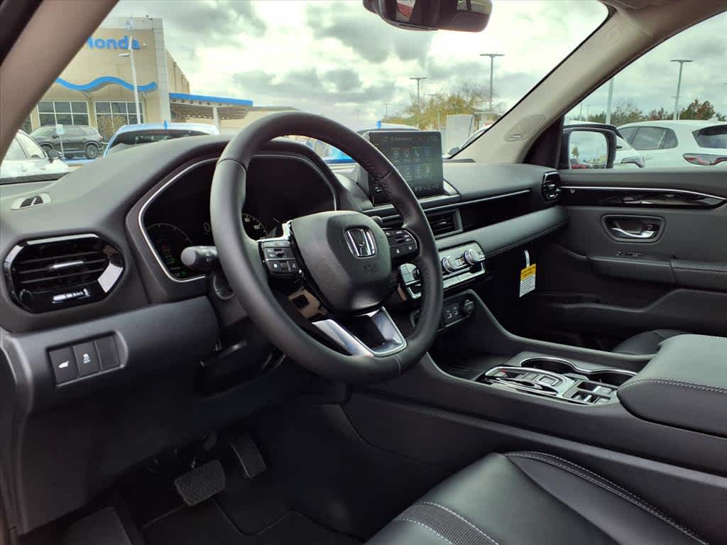 Thumbnail: 2025 Honda Pilot - 2