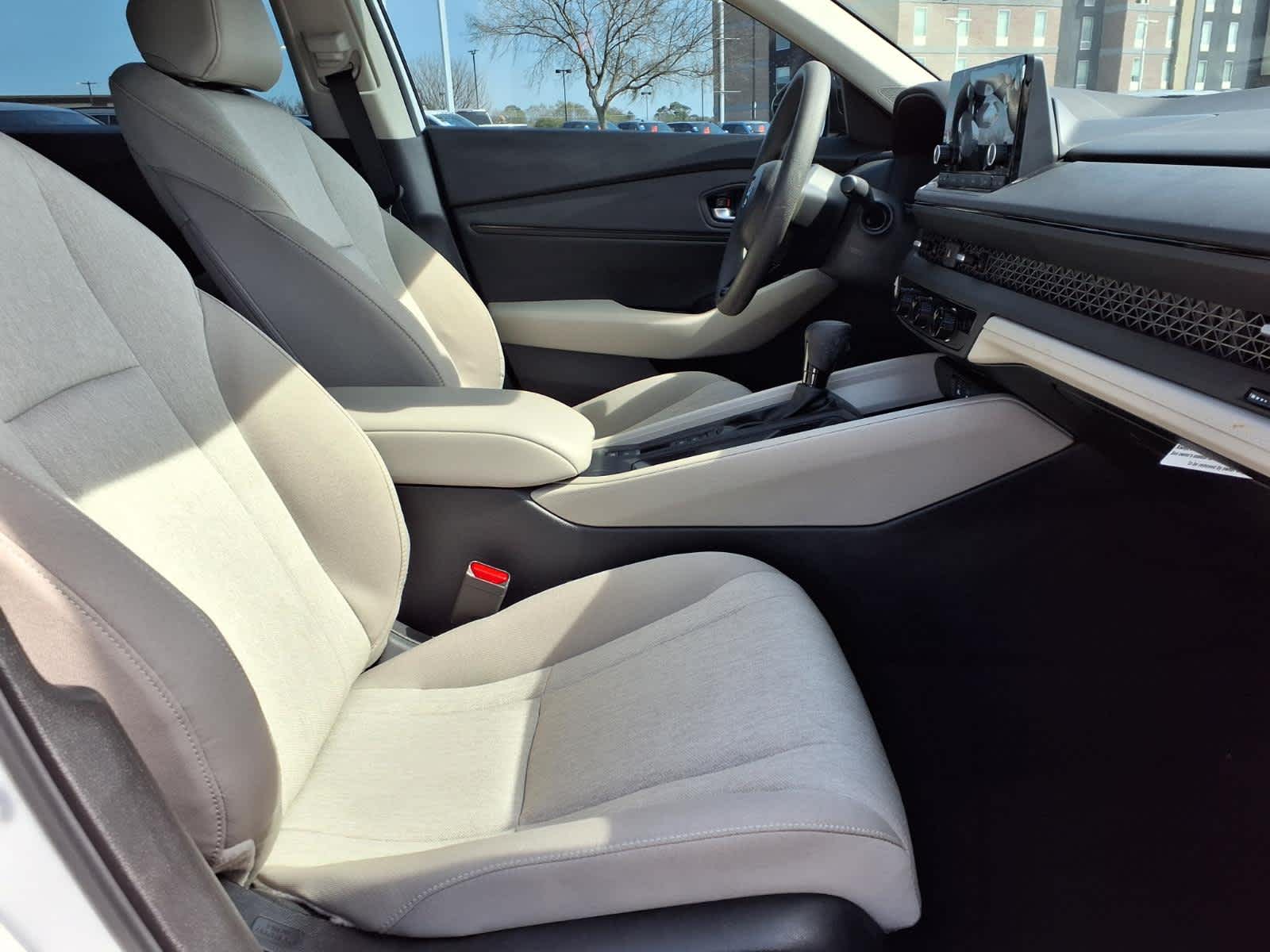 Thumbnail: 2025 Honda Accord - 14