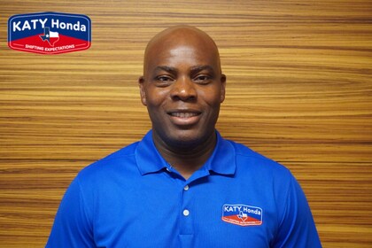 Staff member Simon Dzenyo from ID_1eb67a