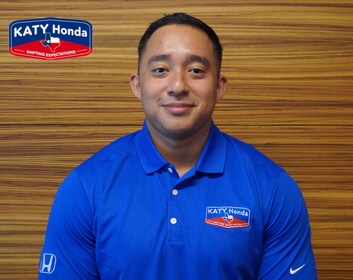 Staff member Andy Vasquez from ID_58d7ed