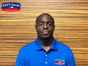 Staff member Ismail Butler from ID_1eb67a