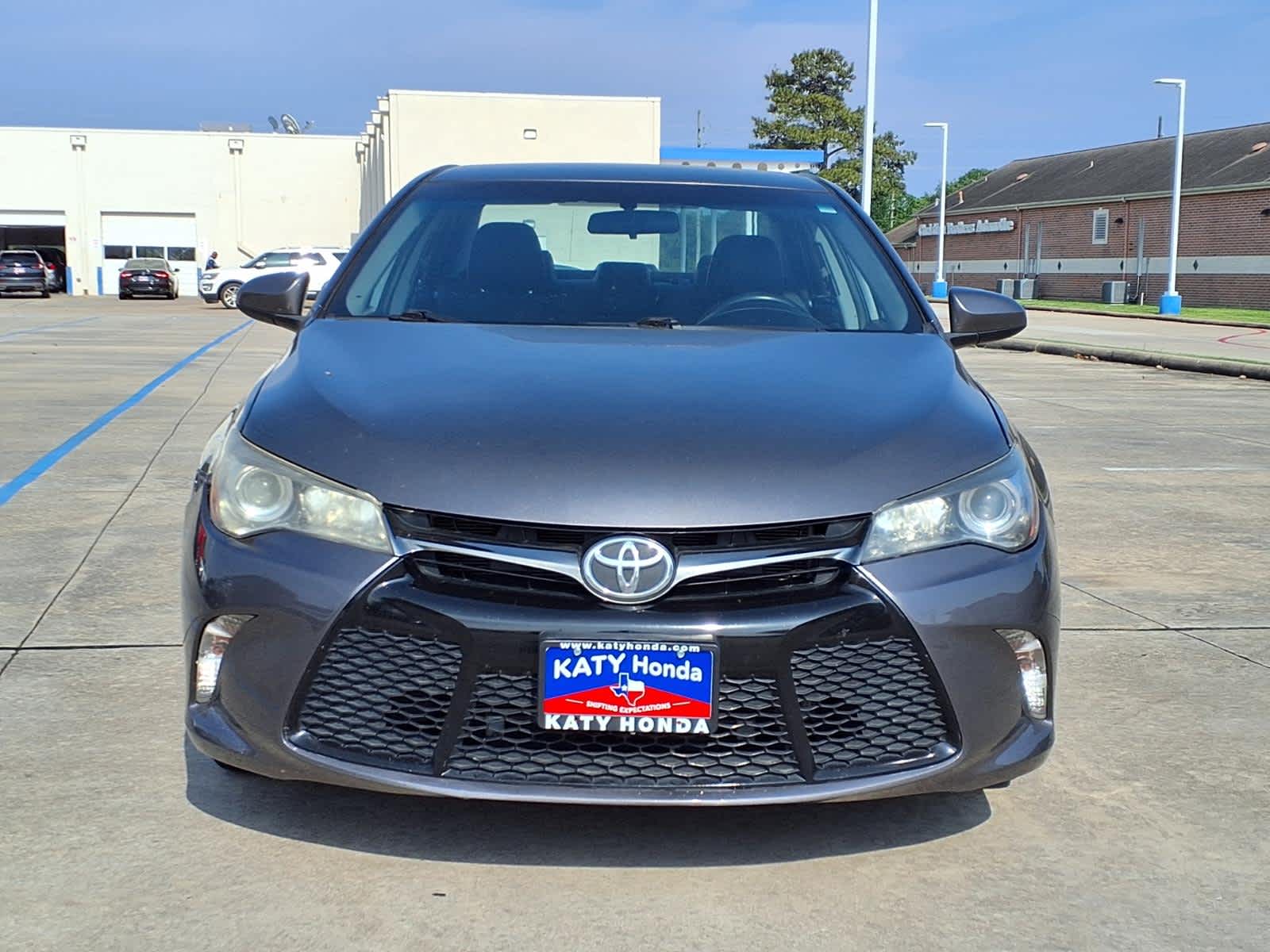 Thumbnail: 2017 Toyota Camry - 3