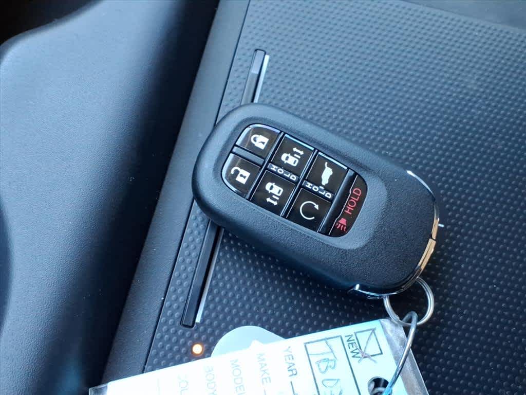 Thumbnail: 2026 Honda Odyssey - 20