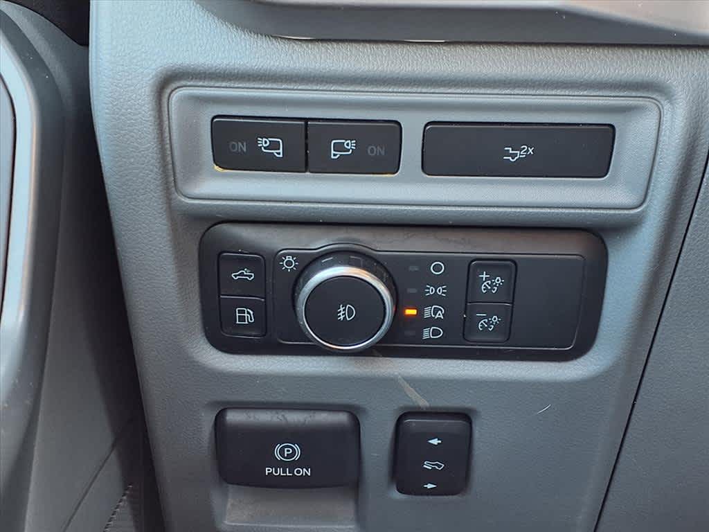 Thumbnail: 2022 Ford F-150 - 22