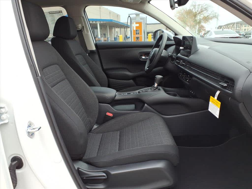 Thumbnail: 2026 Honda HR-V - 14