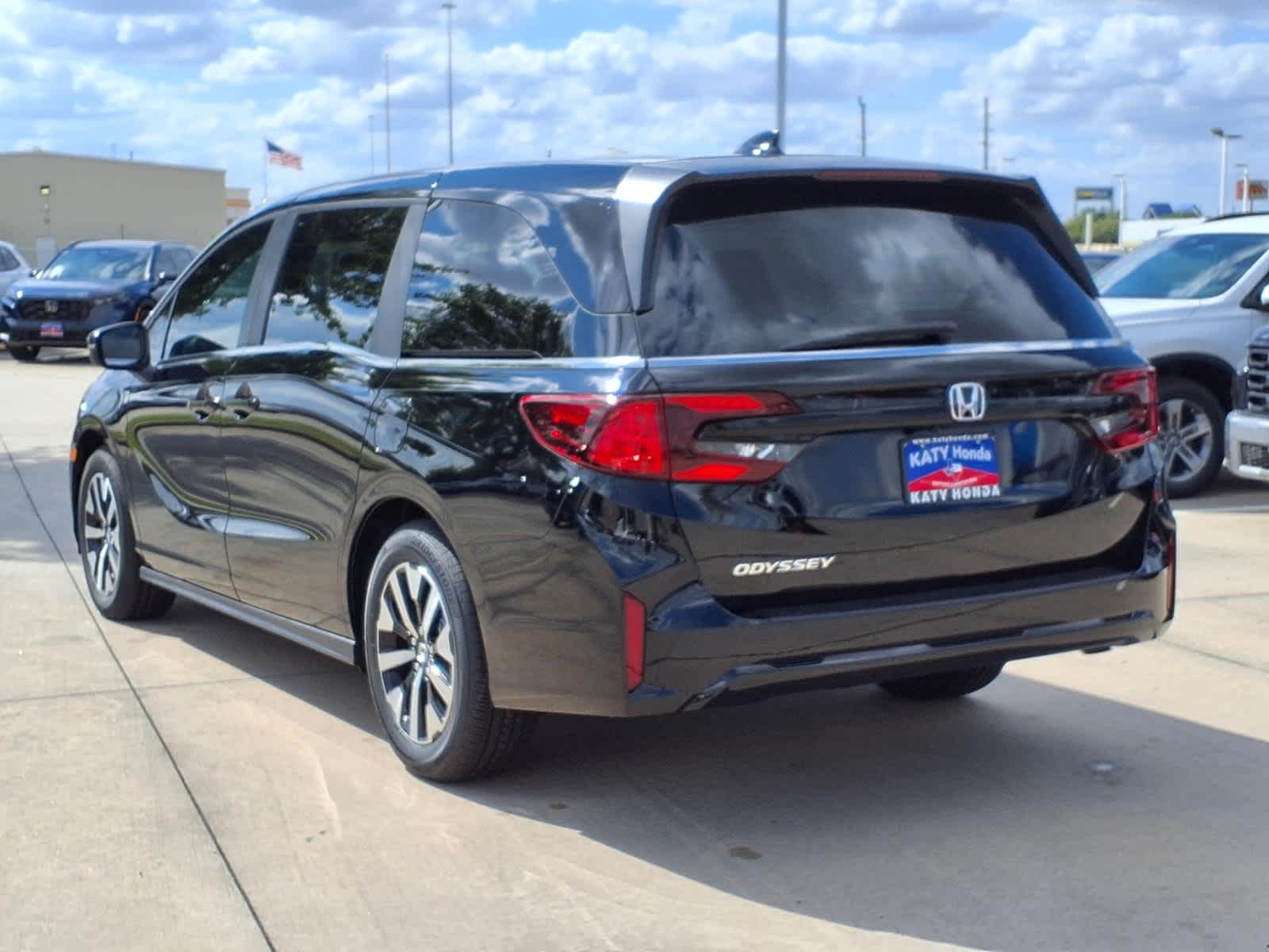 Thumbnail: 2026 Honda Odyssey - 4