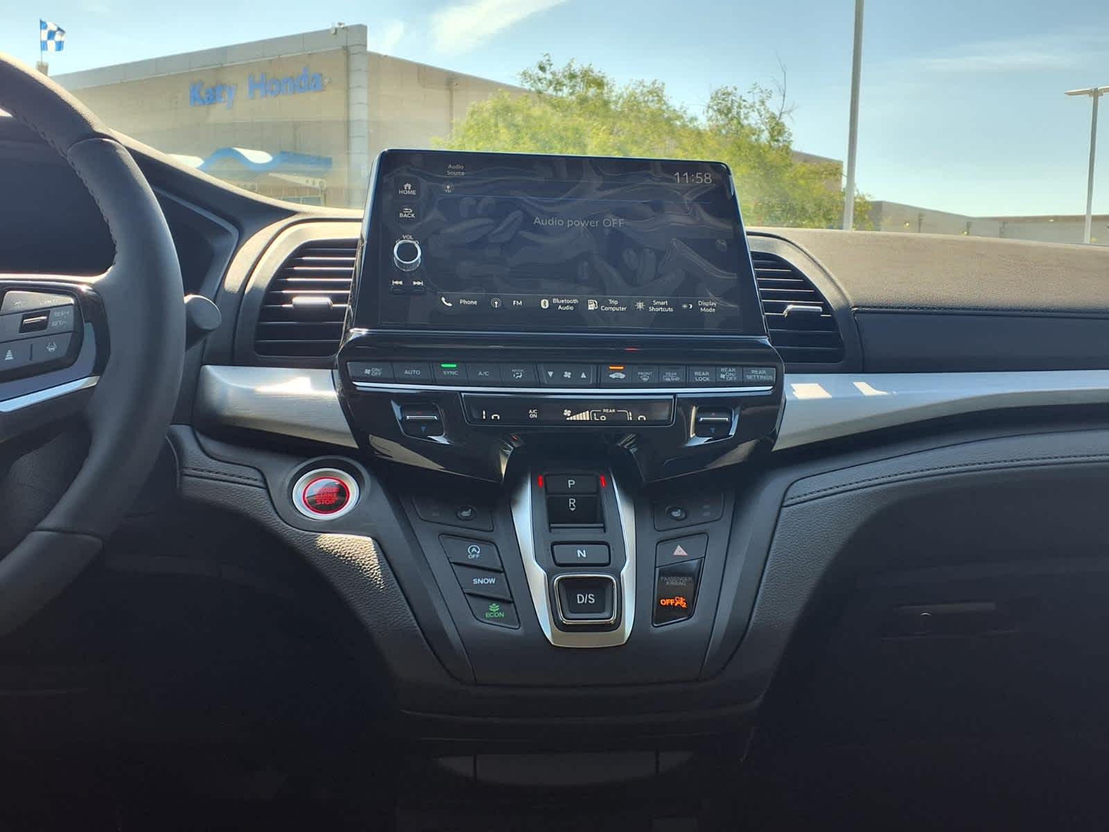 Thumbnail: 2026 Honda Odyssey - 16