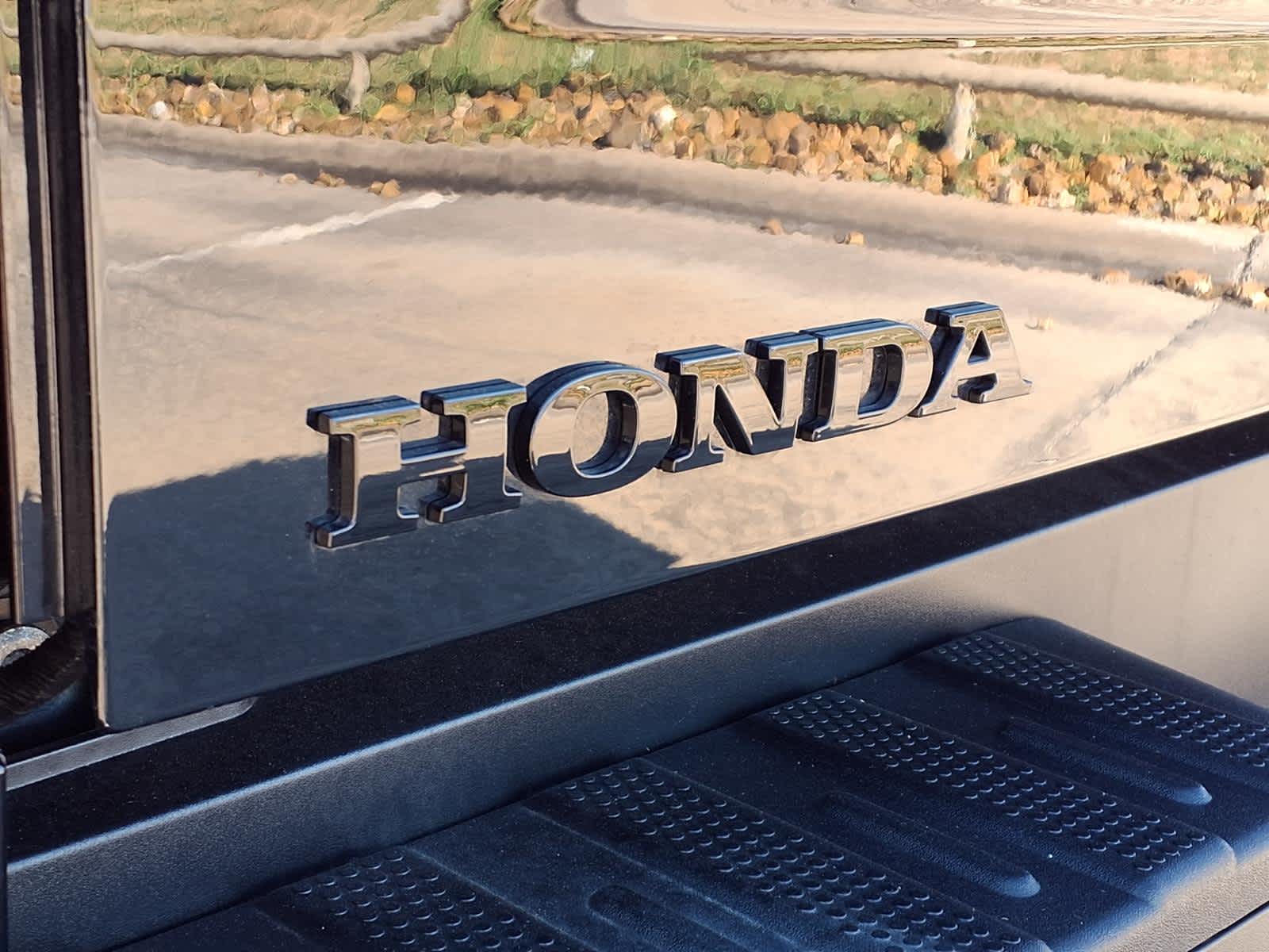 Thumbnail: 2025 Honda Ridgeline - 8