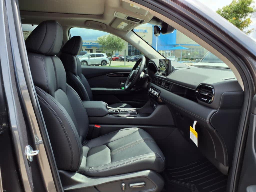 Thumbnail: 2025 Honda Pilot - 14