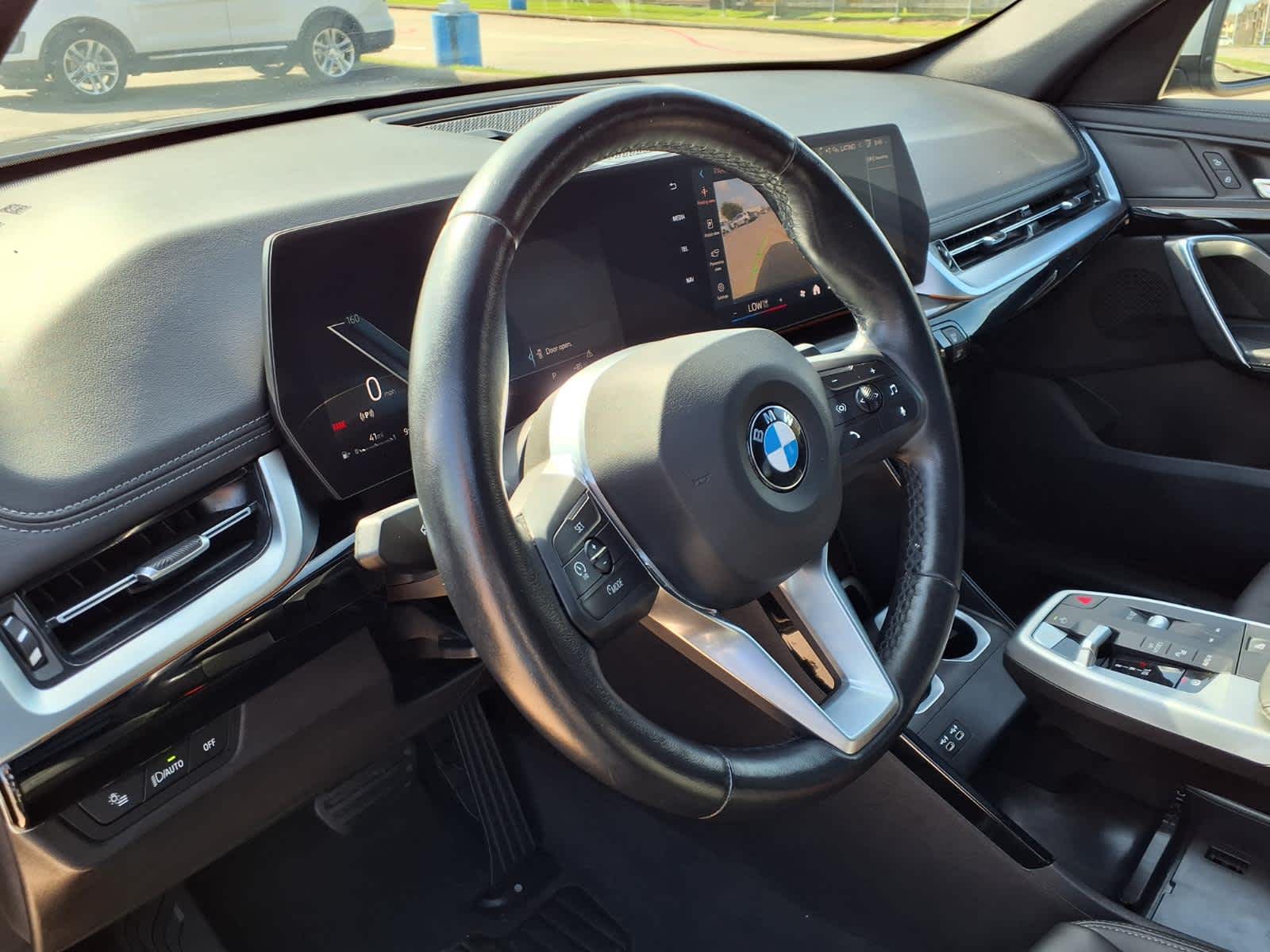 2024 BMW X1 28i - Photo 2