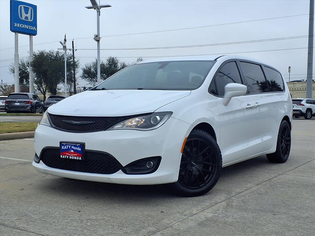 2018 Chrysler Pacifica Touring Plus -
                  Katy, TX