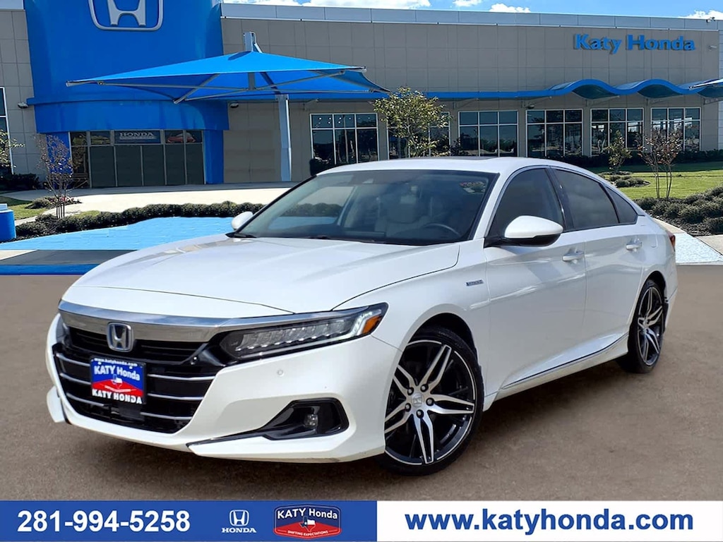 Certified 2022 Honda Accord Hybrid Touring Sedan