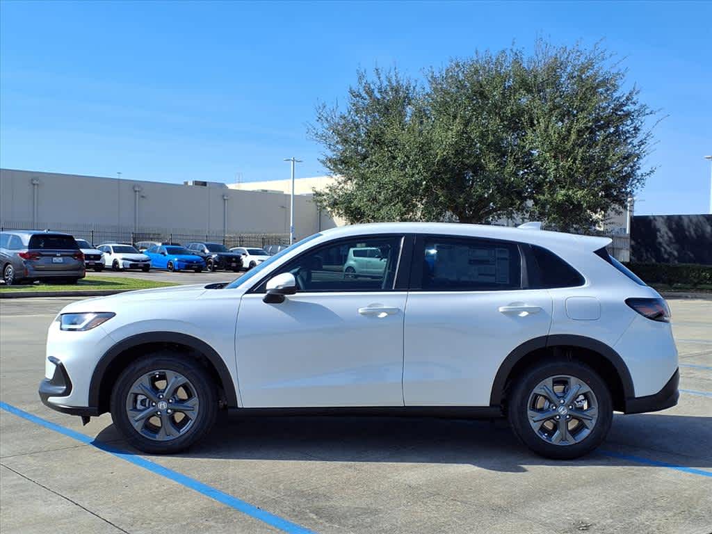 Thumbnail: 2026 Honda HR-V - 4