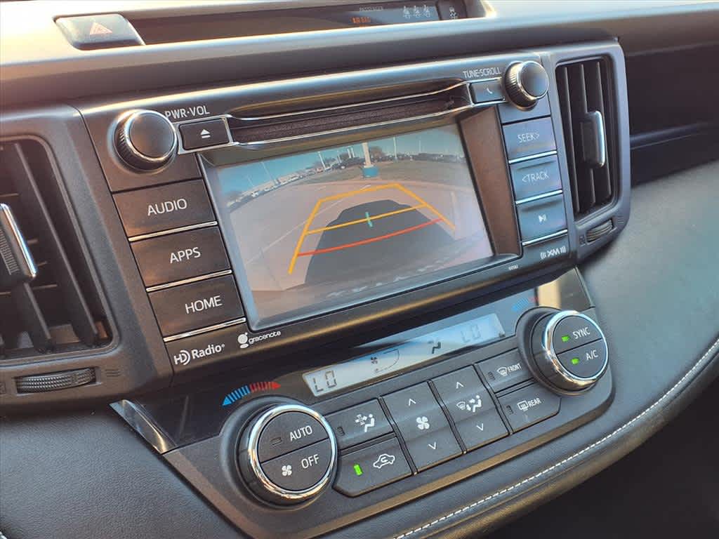 Thumbnail: 2017 Toyota RAV4 - 19