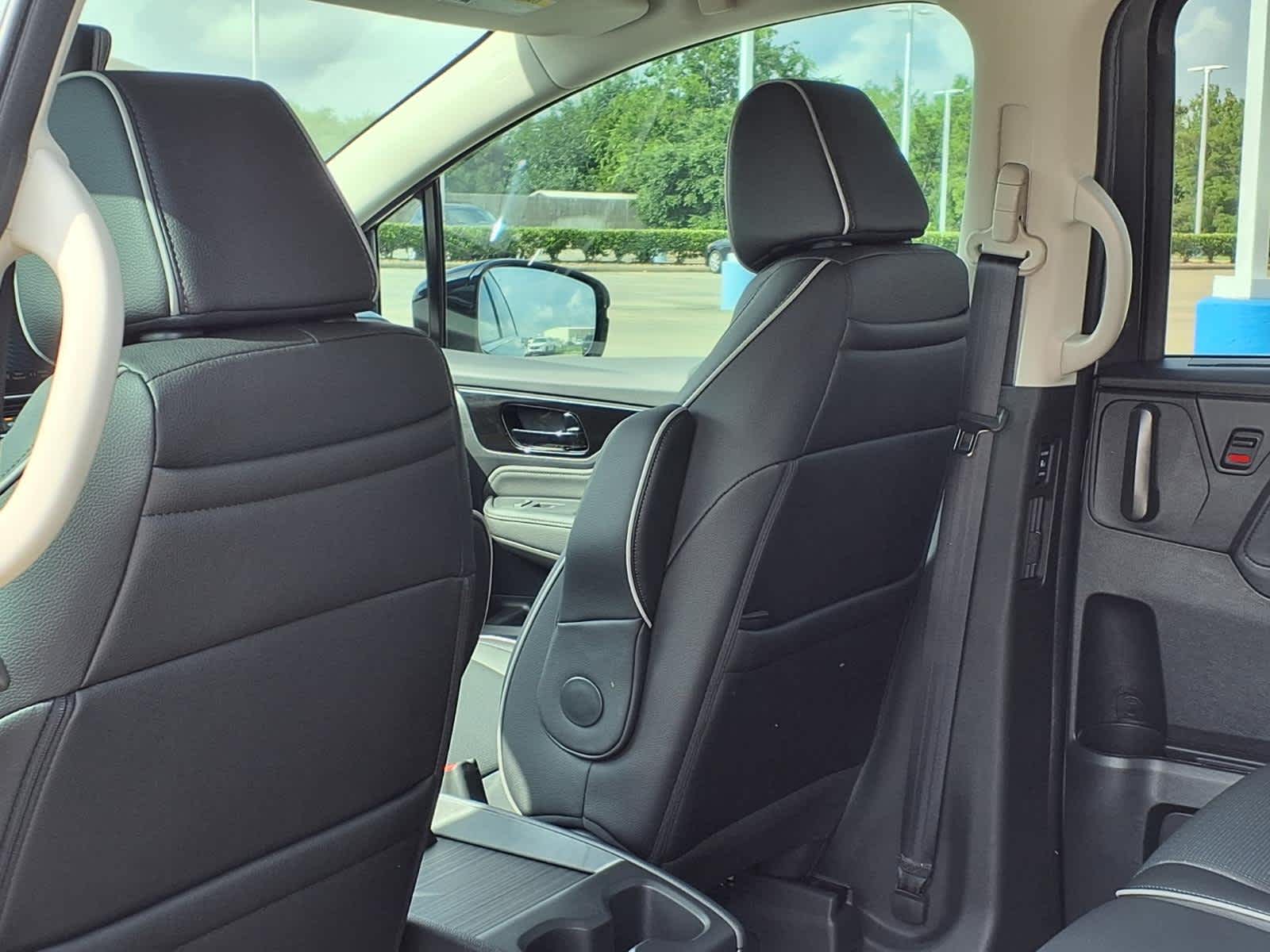 Thumbnail: 2026 Honda Odyssey - 11