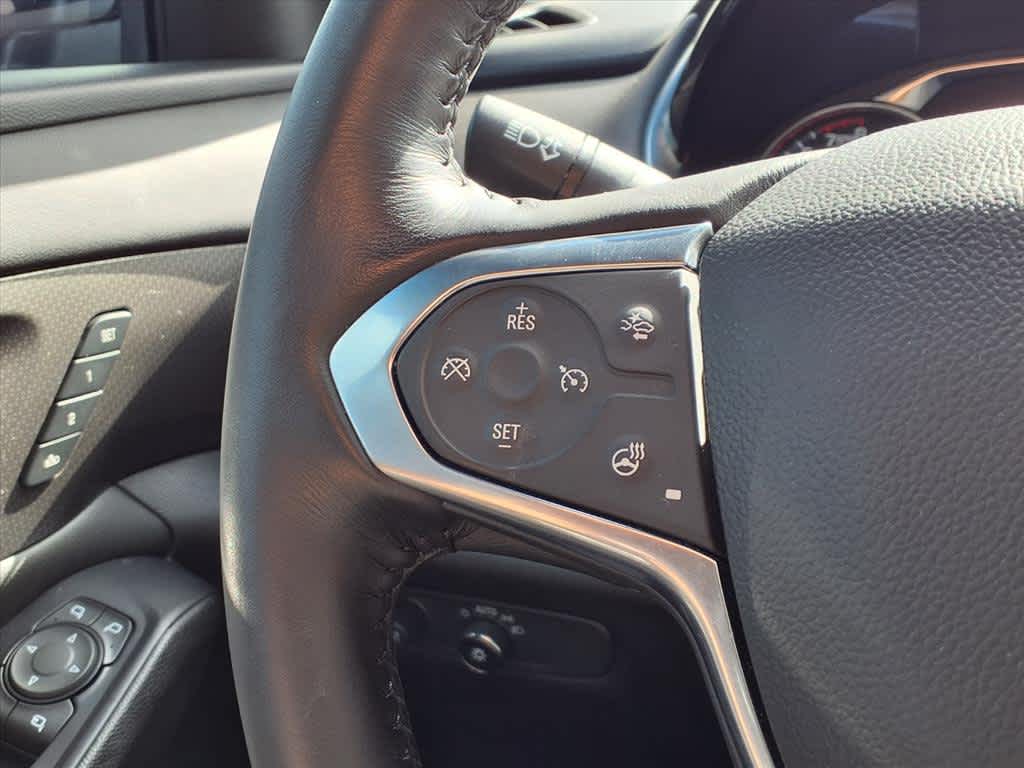 Thumbnail: 2022 Chevrolet Traverse - 21