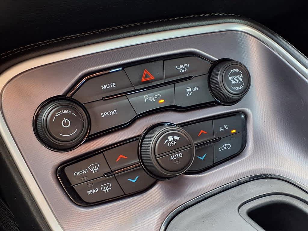 Thumbnail: 2020 Dodge Challenger - 16