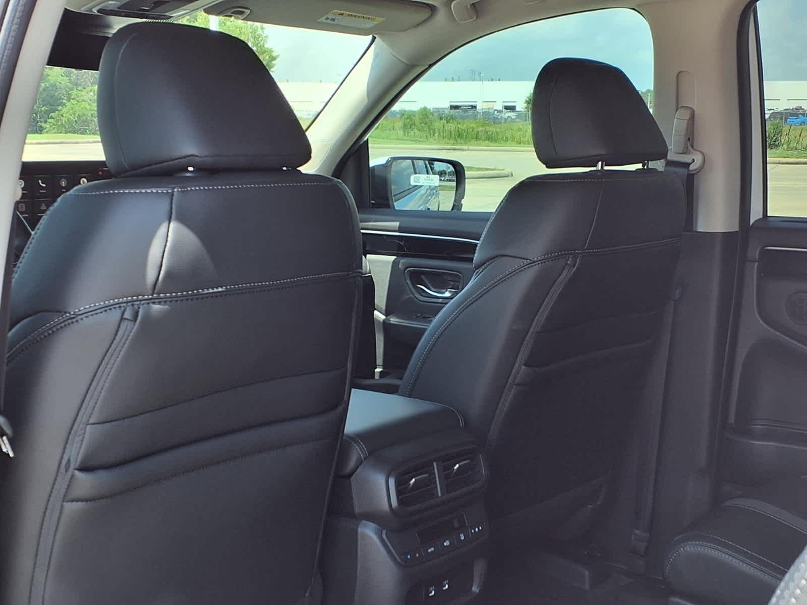 Thumbnail: 2026 Honda Pilot - 11