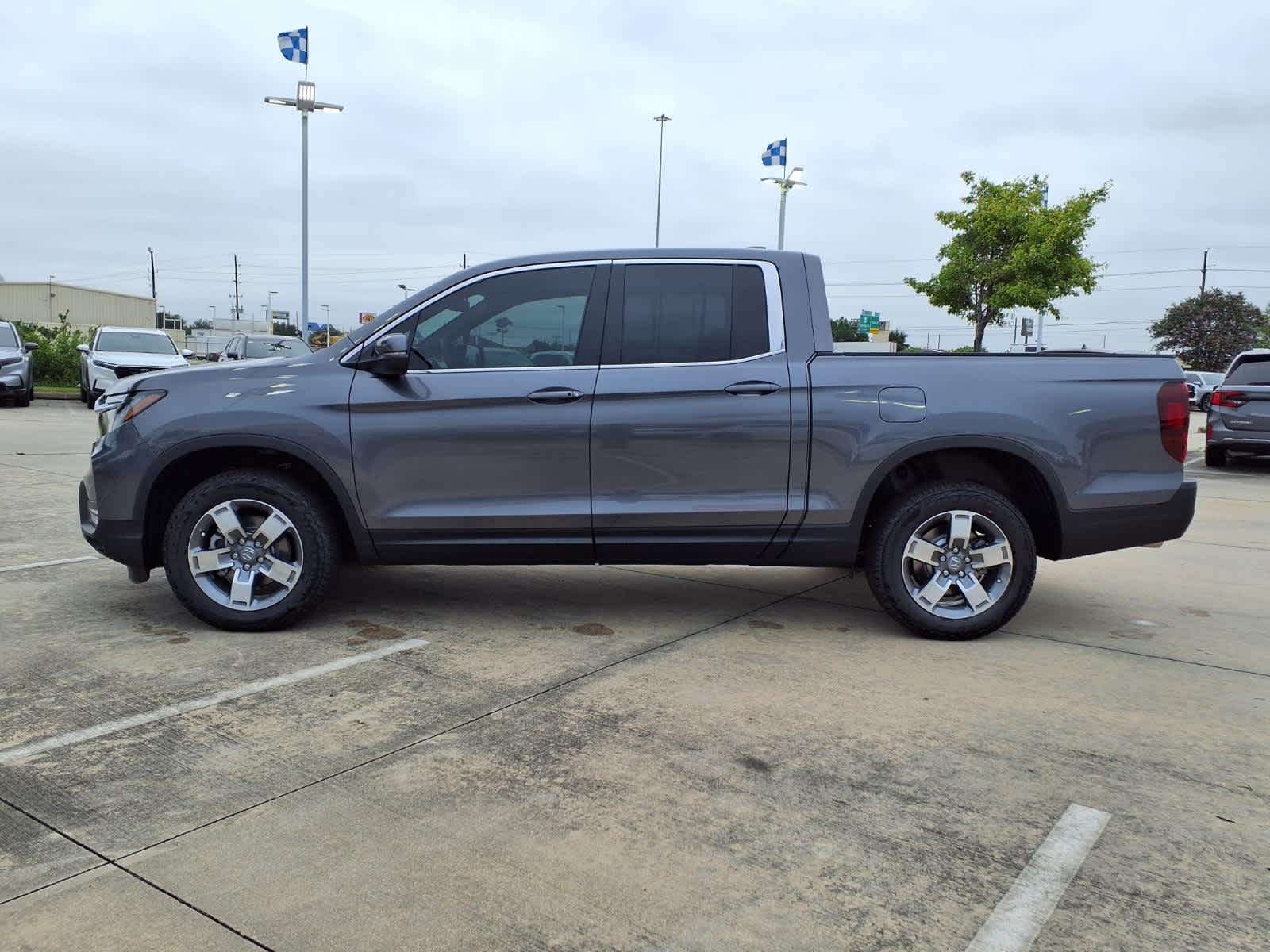 Thumbnail: 2026 Honda Ridgeline - 3