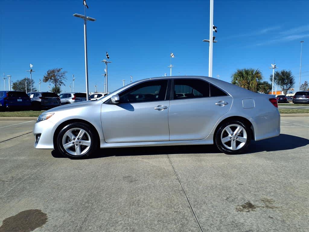 Thumbnail: 2013 Toyota Camry - 3