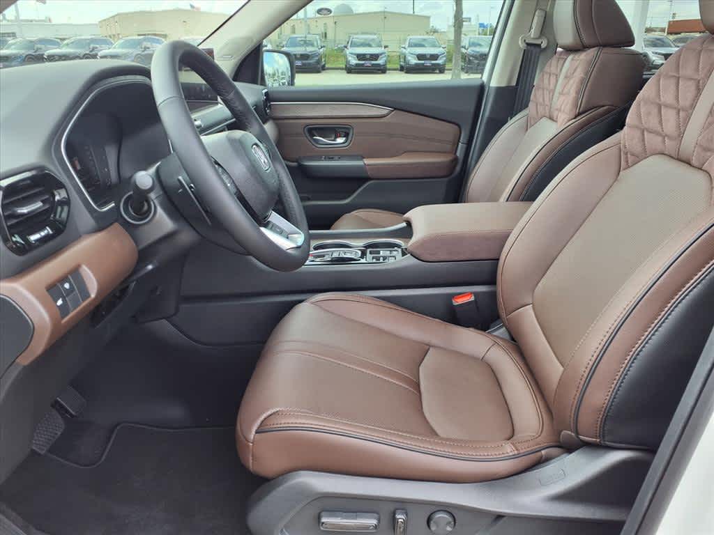 Thumbnail: 2026 Honda Pilot - 12