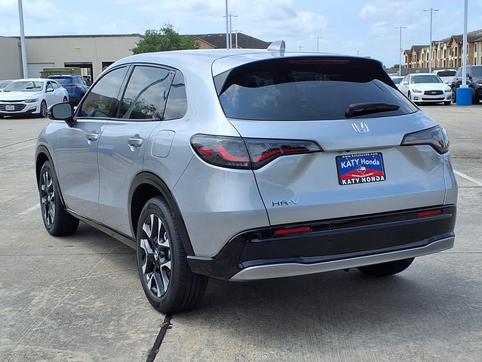Thumbnail: 2027 Honda HR-V - 4