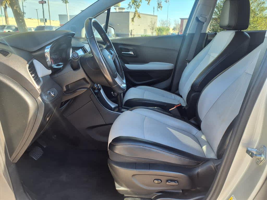 Thumbnail: 2020 Chevrolet Trax - 11