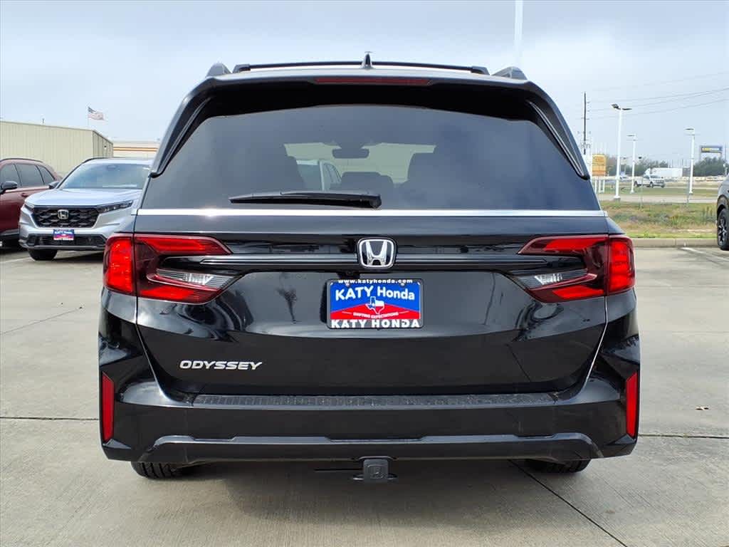 Thumbnail: 2026 Honda Odyssey - 5