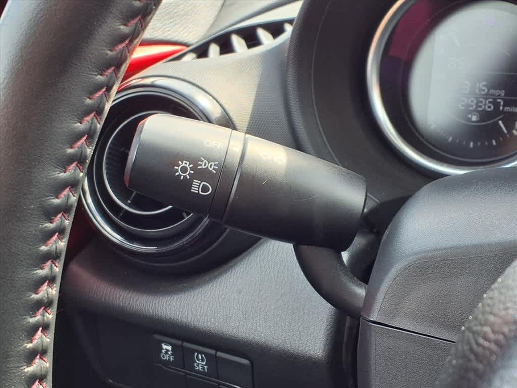 Thumbnail: 2016 Mazda MX-5 Miata - 21