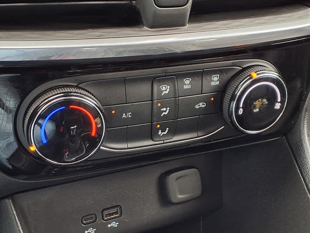 Thumbnail: 2024 Buick Encore GX - 19