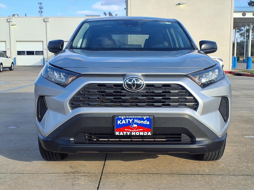Thumbnail: 2022 Toyota RAV4 - 6