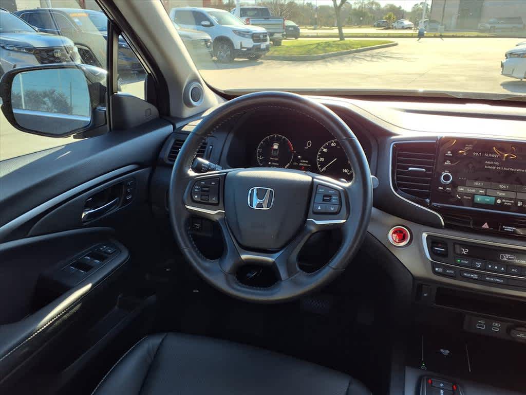 Thumbnail: 2025 Honda Ridgeline - 16