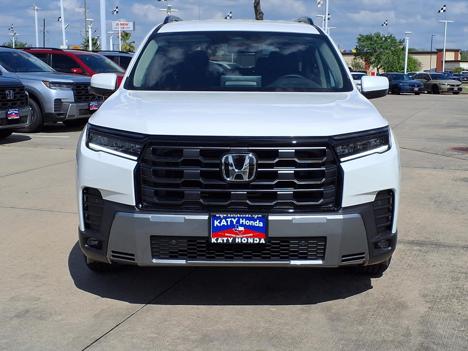 Thumbnail: 2026 Honda Pilot - 6