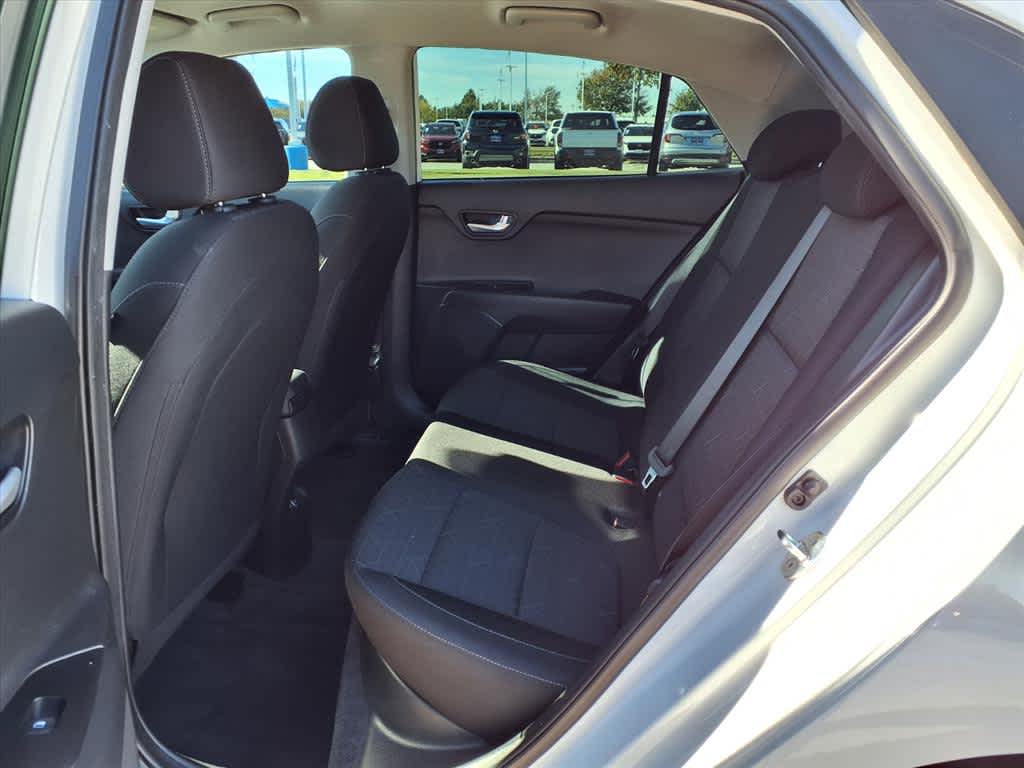 Thumbnail: 2023 Kia Rio - 14