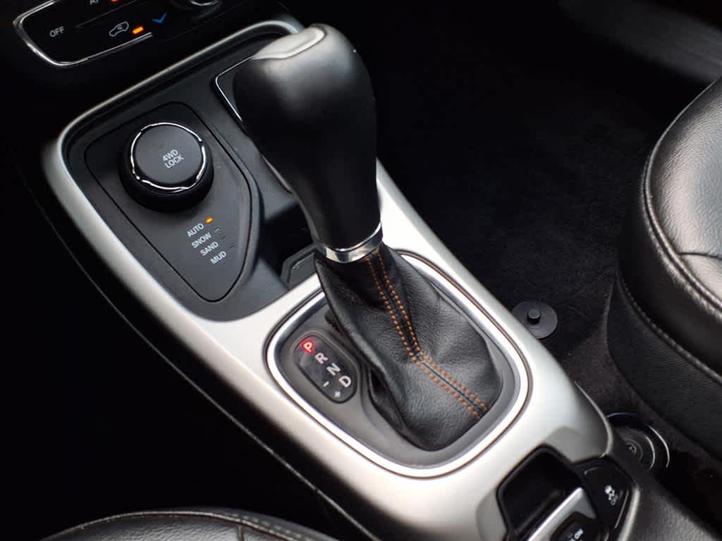 Thumbnail: 2018 Jeep Compass - 18