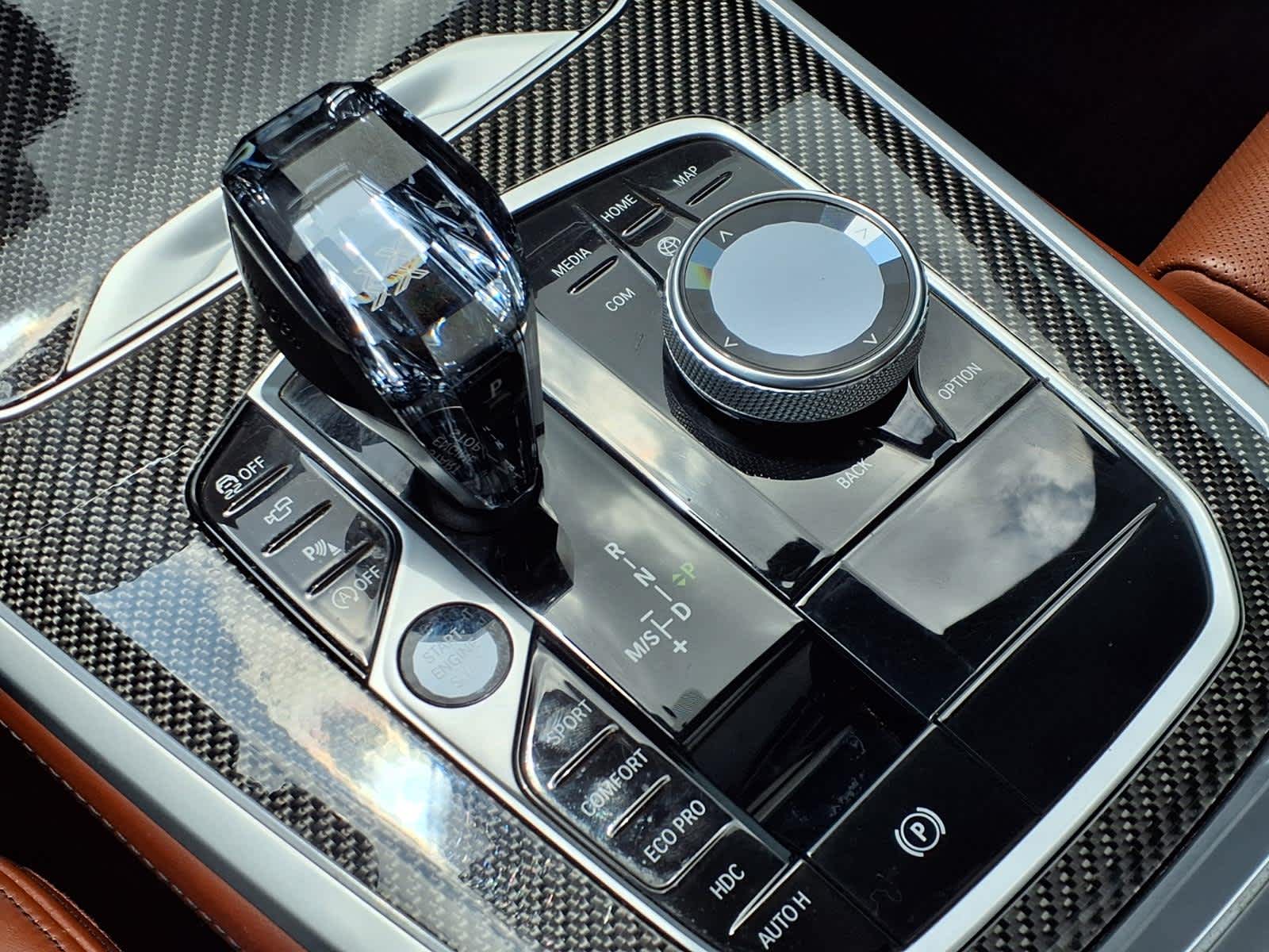 Thumbnail: 2022 BMW X5 - 22