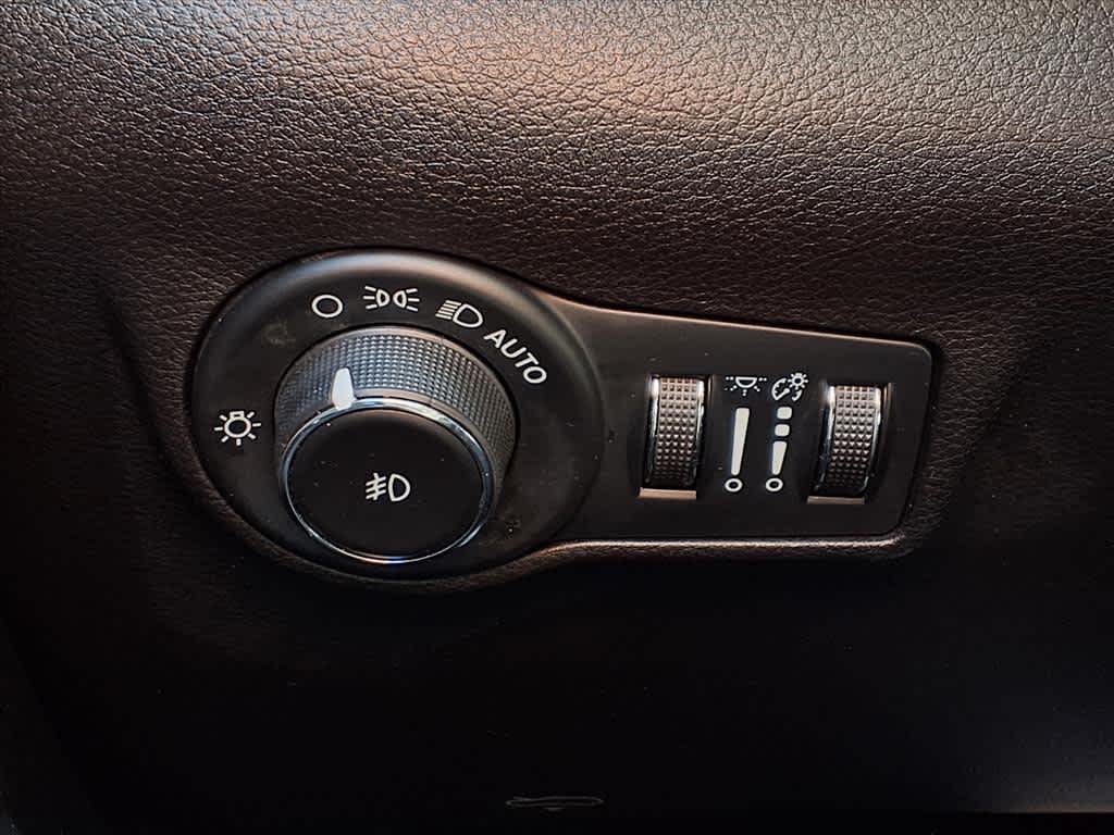 Thumbnail: 2024 Jeep Compass - 22