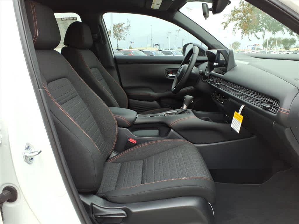 Thumbnail: 2026 Honda HR-V - 14