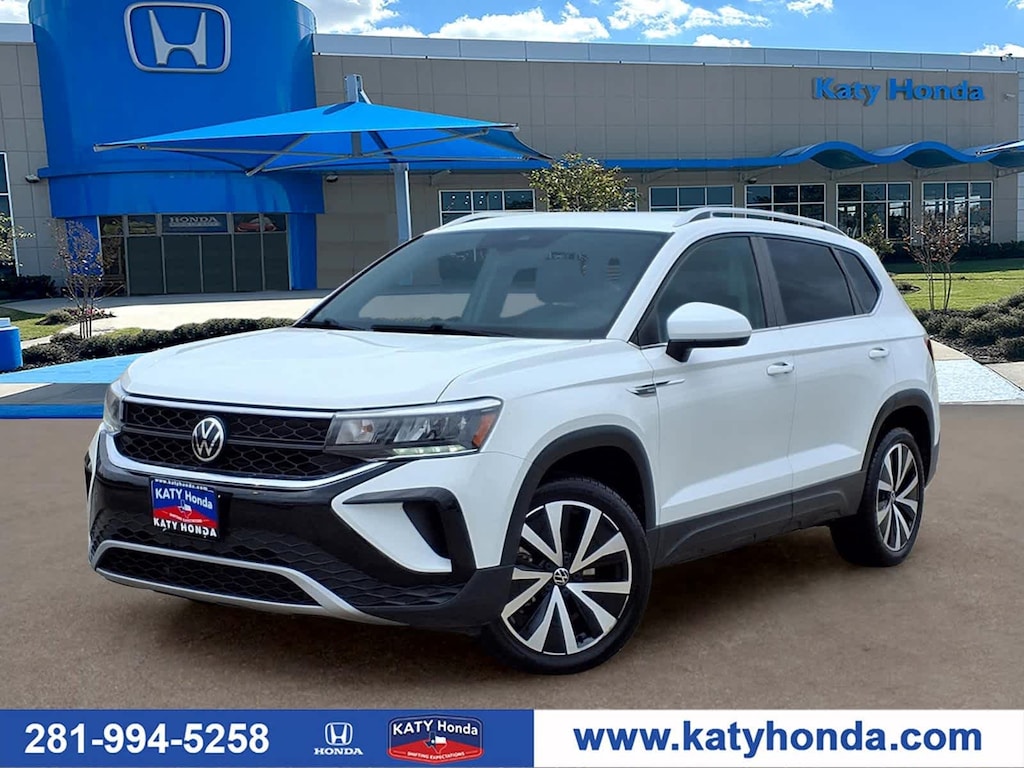 Used 2022 Volkswagen Taos 1.5T SE SUV