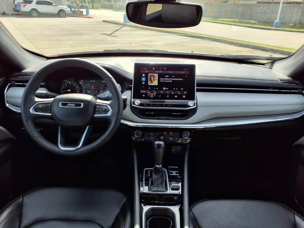 Thumbnail: 2024 Jeep Compass - 10