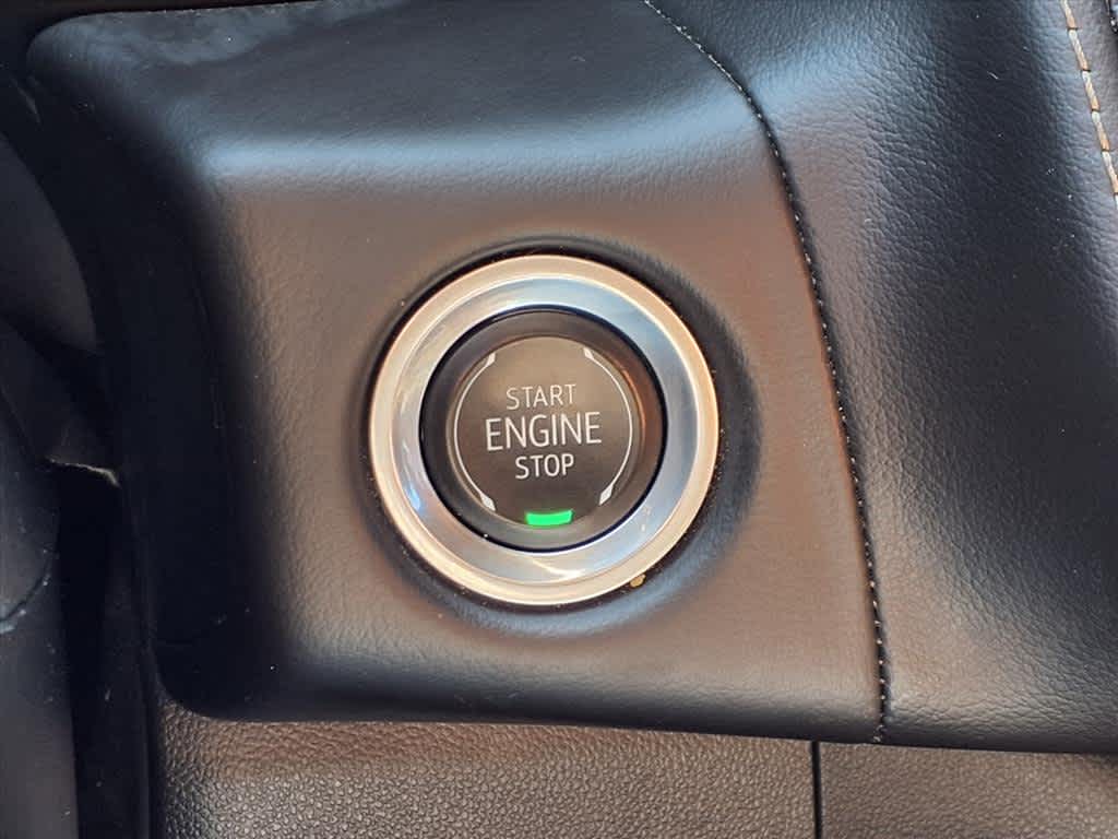 Thumbnail: 2024 Chevrolet Suburban - 24