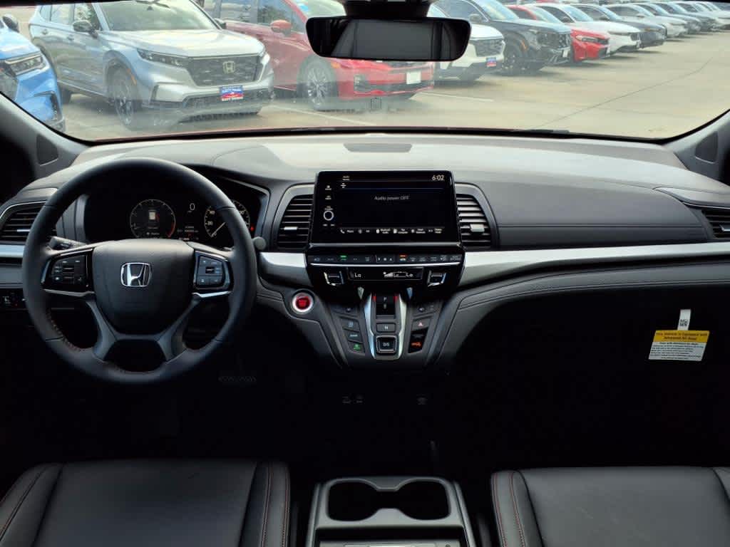 Thumbnail: 2025 Honda Odyssey - 10