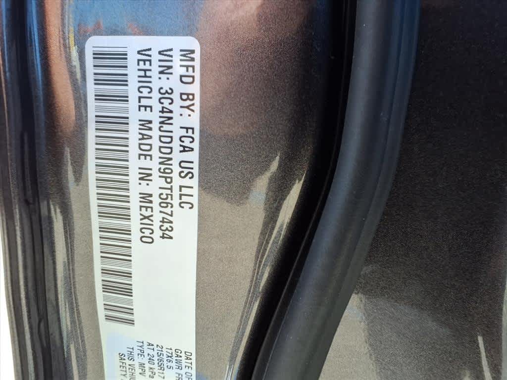 Thumbnail: 2023 Jeep Compass - 25